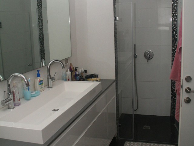 Photo 1-even-yehouda-salle-de-bain.jpg 5