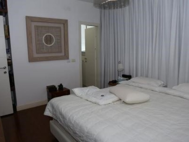 Photo chambre1-penthouse-tlv-909.jpg 3