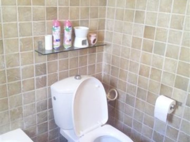 Photo photo2-toilettes.jpg 5