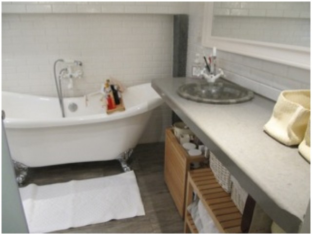 Photo salle-de-bain-appart-tlv-1.jpg 3